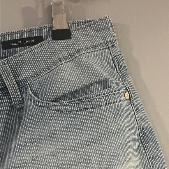 Bandolino Sky Blue Ankle Jeans - Picture 6 of 11